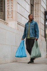 ChicoBag Vita rePETe + Refine | Eco-friendly Reusable Shoulder Tote Obsidian