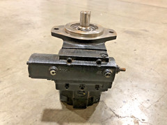 New Oilgear PVWJ-076-A1UV-LSAY-P-1NNSN Hydraulic Pump 1-1/4″ Shaft
