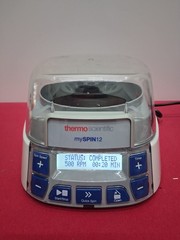 THERMO SCIENTIFIC MYSPIN12 MINI CENTRIFUGE MAX SPEED 12500 RPM MAX 30 MIN TIMER