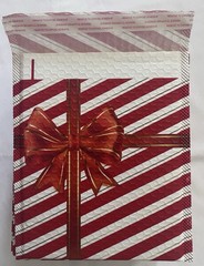 Christmas Poly Bubble Mailers 25 Pieces ￼