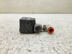 Keyence AP-C30KP Digital Pressure Sensor 12-24 VDC APC30KP (TSC)