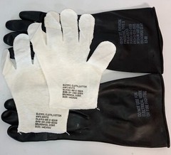 Pair Medium Brunswick Chemical Protection Gloves + Cotton Liners – Free Shipping