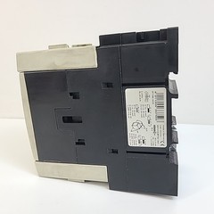 Siemens Sirius 3R Coil Contactor 3RT1044-1AG20 3ZX1012-0RT04-1AA1
