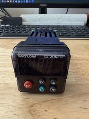 PM6C1FJ-AAAABAA Watlow 1/16 DIN Control 4-20mA Output with Relay Output