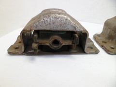 CHEVY GM 7.4L 454 ENGINE MOUNTS 1973-1986 L. & R. NOS LOT OF 2 Free ship in USA
