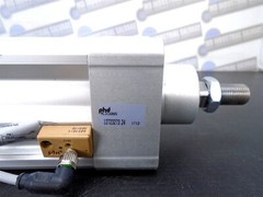 phd – ML316085 – Pneumatic Cylinder 12723273-24 – 20mm Bore – 290mm Stroke (NEW)