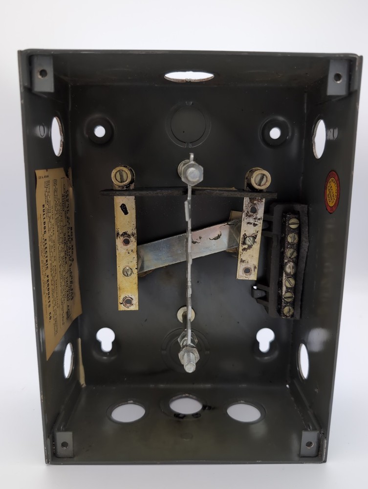 Bulldog Electric Products 50a 4 Space Pushmatic Sub Panel 8 3/8″X6 1/8″X3 1/4″