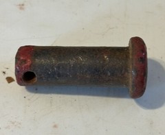 Q3567 – A Used Head Pin For A McCormick IH A-189, 189, A-193, AV-193 Plows