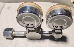 John Bunn Co. Gas Oxygen Regulator Valve Gauge Model 0150-055 5L fpm – Used