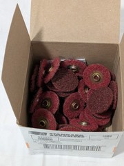 (50) SA Quick-Change Disc: TSM, 1-1/2″ Dia, Aluminum Oxide, Non-Woven 7000046856