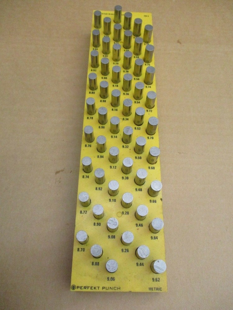 Pin Gauge Perfekt Punch Metric Graduated in Millimeters AM6 8.70~9.78 A2613DH