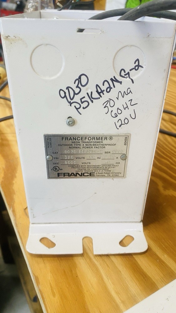 France 9030 P5KA2NG-2 – 9000 Volts/Neon/Outdoor Franceformer 120V 30MA