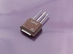 D40P3 Vintage GE NPN POWER TRANSISTOR 180VDC Cut Tab