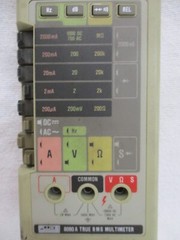 Fluke 8060A 4.5 Digit True RMS Multimeter With Leads Manual Works Fine Used