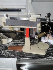 VINTAGE OHAUS CENT-O-GRAM FOUR BEAM BALANCE SCALE 311G