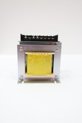 Nagoya Yoshikawa 6A3891-001 Transformer 600va 200/210/220/230v-ac 100/200v-ac