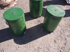 John Deere Planter ORIGNL JD Fertilizer Box Can & lid & inner drive holder mount