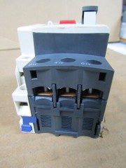 🔥SCHNEIDER TELEMECANIQUE 4-6.3A MOTOR CONTROLLER DISCONNECT 5 HP GV2ME10 GVAN11