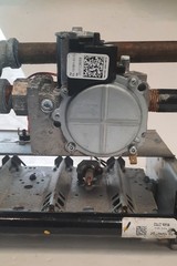 OEM Rheem Burner Assy & Parts off Model R801CA075417MSA Gas Furnace, For Parts