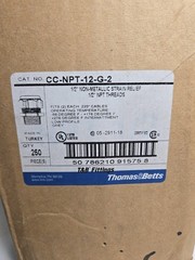 250 Thomas & Betts CC-NPT-12-G-2 Cable Gland Non Metallic Strain Relief 1/2″ Npt