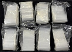 800 Reclosable Bags 2” x 2” Clear 2 Mil Plastic Zip-Top Baggies A3c