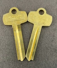 Lots of A1114G 1A1G1 BES-6DS Type Key Blanks for Best G Keyway: