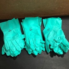 (12 PAIRS) MAPA PROFESSIONAL, STANSOLV NITRILE GLOVES SIZE, 10-10-1/2, FREE SHIP