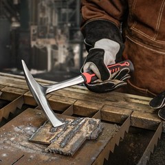 Welding Chipping Hammer, 28oz Slag Remover with Shock-Absorbing Grip