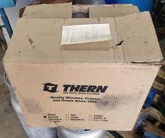 Thern M452B 4000lb Spur Gear Hand Winch Brake 300FT Cable Capacity