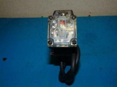 SMC VX2340L Solenoid Valve 0~0.35MPa 6mm 0~0.3MPa Made in Japan w/ Scratches