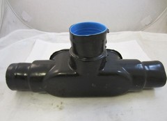A5 Ocal T67-G 2” PVC Coated Conduit Body Form 7 T-Style w/ Cover – New