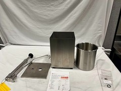 ServSense Single 3.7 Qt. Stainless Steel Condiment Pump Dispenser