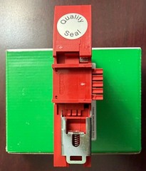 XPSMCMDO0004 Schneider Electric Modicon 4 Digital Output Pair Expansion Module