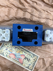 4WE10G3X/CG24N9K4 NEW REXR0TH VALVE R900594277 4WE10G33/CG24N9K4