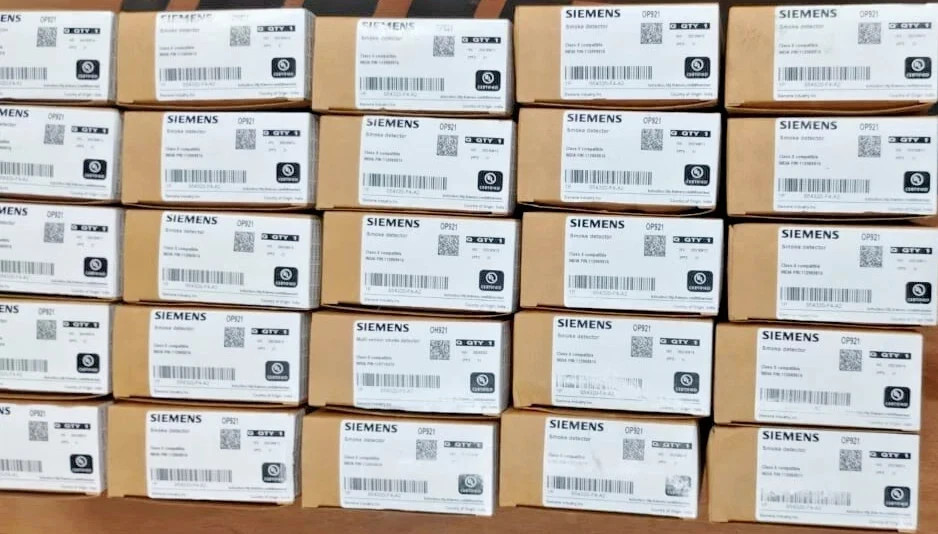 Siemens OP921 Photoelectric Smoke Detector – NEW – FREE EXPRESS SHIPPING