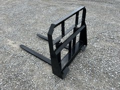 42″ Long Pallet Forks Attachment Fits Bobcat MT50 52 55 453 S70 – $199 Shipping