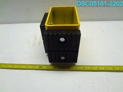 QTY=10: INDUSTRIAL BUMPERS MOUNTED ON STEEL TUBE 6-3/4″ X 4-3/4″ X 6″ 1/4″THICK