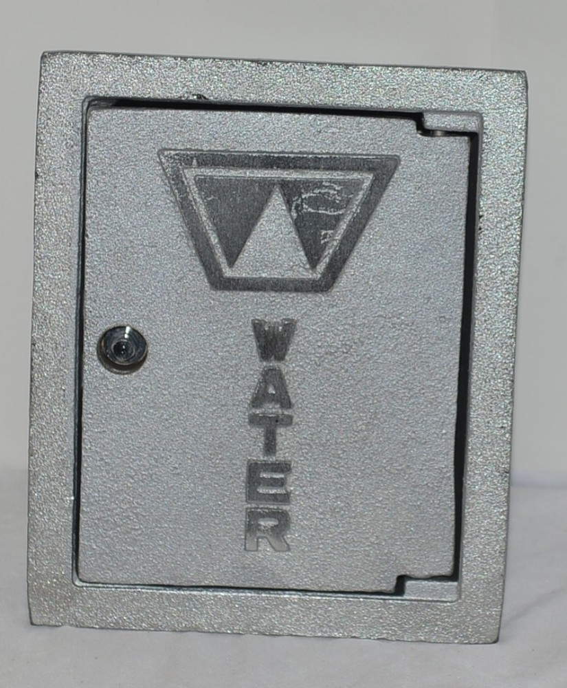 Woodford B24 3/4 Inch Box Hydrant Key Included Anti Siphon