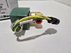 REDHAT Solenoid Valve: 2-Way, Normally Closed, 1/4 in Pipe Size, 24V DC 8262h232