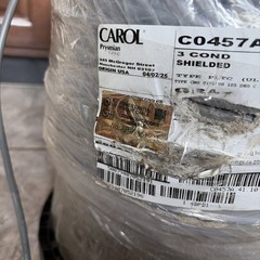 CAROL C0457A.41.10 Data Cable 3 Wire Gray 1000ft Open Box Free Shipping