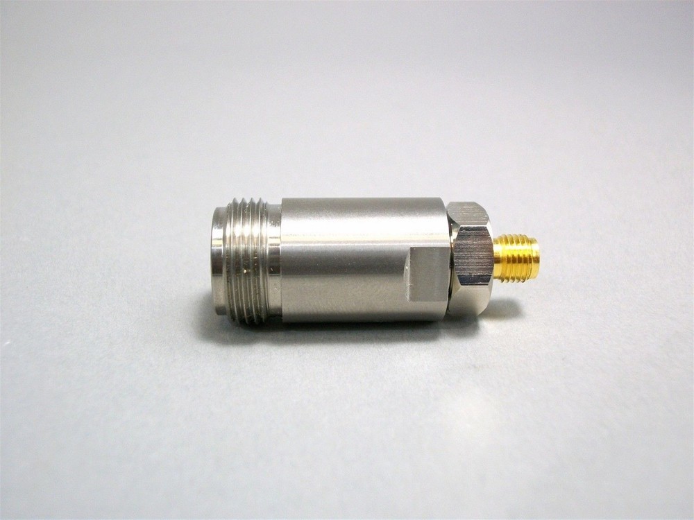 Amphenol N Type( Female) to SMA (Female) Jack Connector – NEW