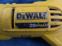 DEWALT DCE531 PENCIL VIBRATOR 20 Volt Concrete Masonry Construction Tools