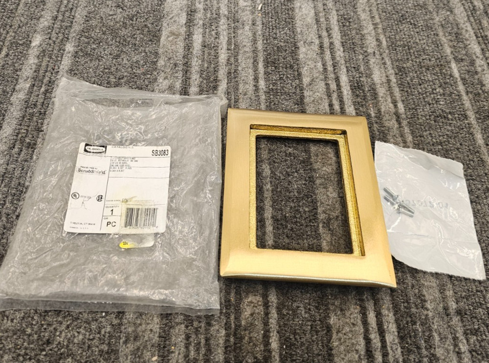 Hubbell SB3083 1-Gang Solid Brass Brushed Rectangular Carpet Flange 6″ x 4-3/4″