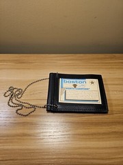 New Boston Leather Leather Deluxe ID and Badge Holder Wallet 5013