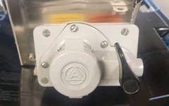 (NEW) Appleton 30 Amp 3 Pole Non-Fused Safety Switch WSRD33542N4WSD Nema 4x