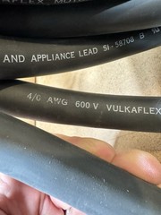 Set Of 2 8 Feet 10 Inches 4/0 AWG 600 V Welding Leads With Lugs Stranded Cable