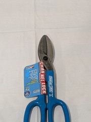 Channellock Tinner’s Snips: 2-1/2″ LOC, High Carbon Steel Blades 610TS