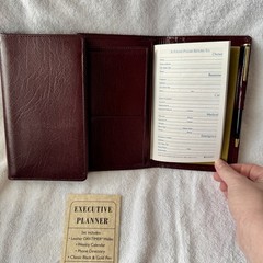 Day Timer Brown Leather Senior Pocket Planner Wallet Checkbook Organizer 4″ x 7″