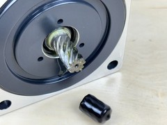 Oriental Motor BLFM6200-GFS Brushless Motor, 0-240V, 3,000 rpm, 200 Watt