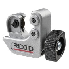 Versatile Close Quarters Tubing Cutter for Copper & Plastic – Lightweight Design
